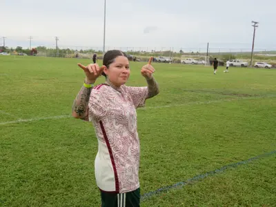 230010 (7) April Aguilar